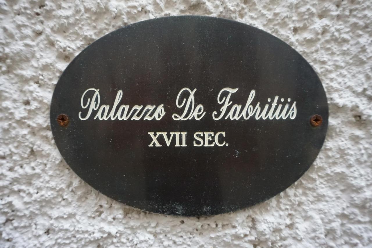 Bed and Breakfast Palazzo De Fabritiis Rosciano  Екстер'єр фото
