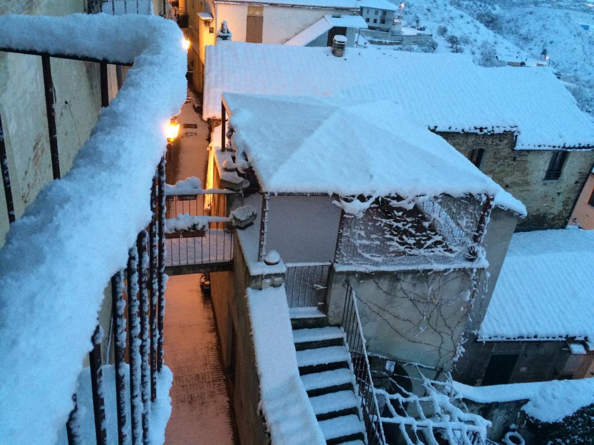 Bed and Breakfast Palazzo De Fabritiis Rosciano  Екстер'єр фото