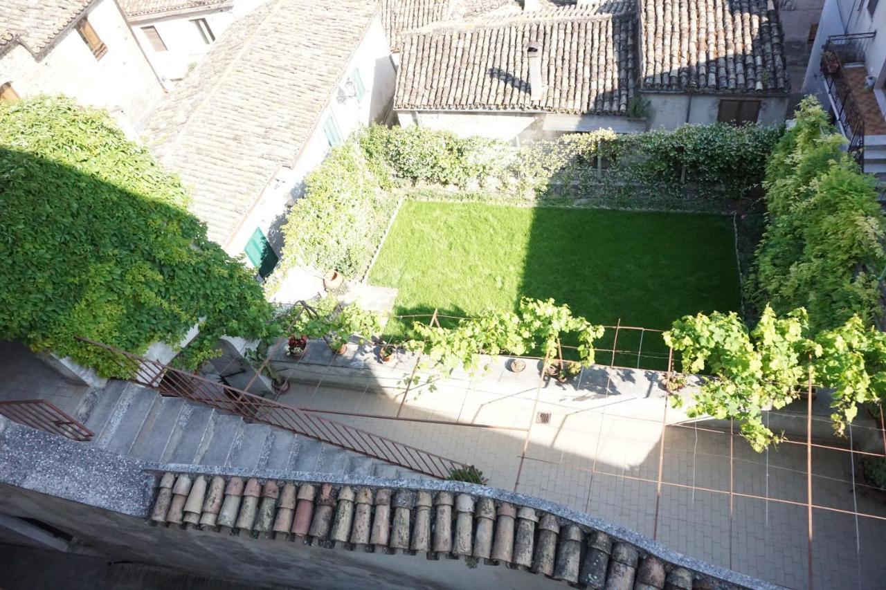Bed and Breakfast Palazzo De Fabritiis Rosciano  Екстер'єр фото