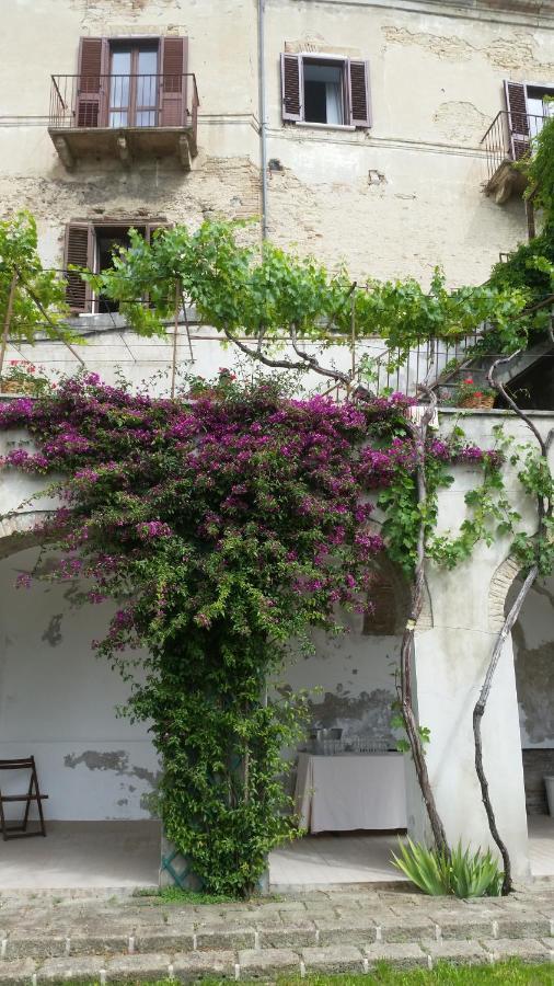 Bed and Breakfast Palazzo De Fabritiis Rosciano  Екстер'єр фото